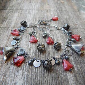 GEMSTONS BELL FLOWER BRACELET AND EARRING SET